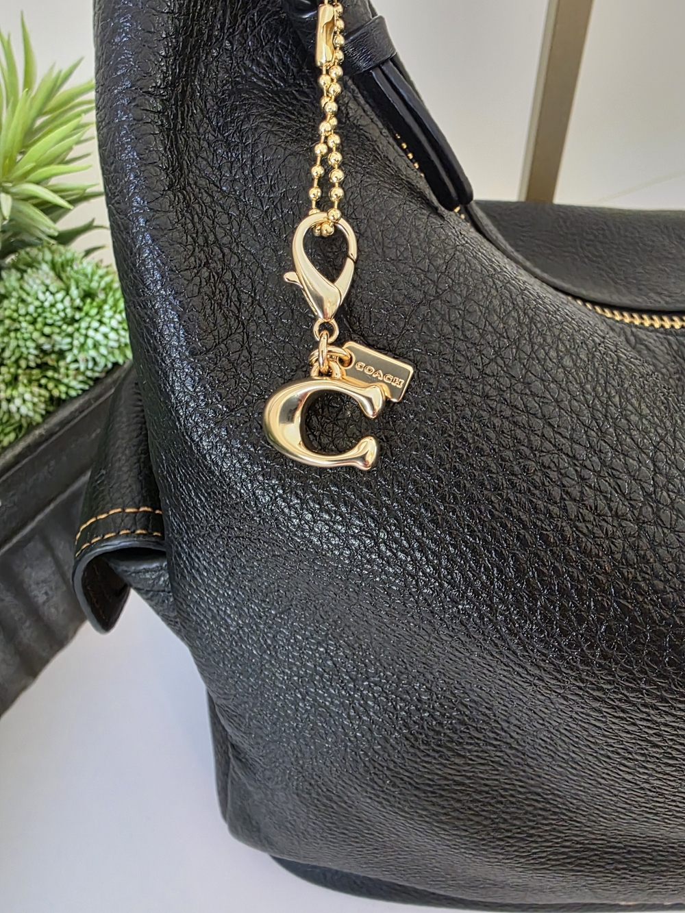 Coach Pennie Hobo Shoulder Bag Black Pebbled Leather Gold Tone C Mini Charm - Picture 3 of 13